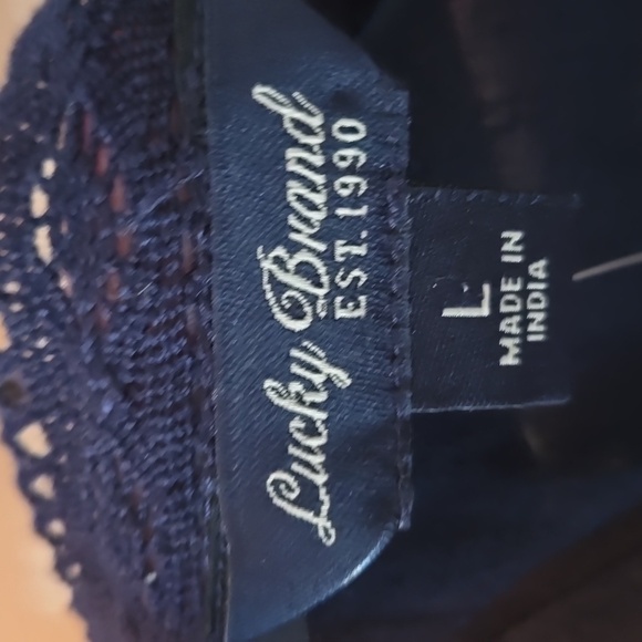 NWT*LUCKY BRAND Navy long sleeve tunic Lace inset white patterned. LARGE - Picture 9 of 11